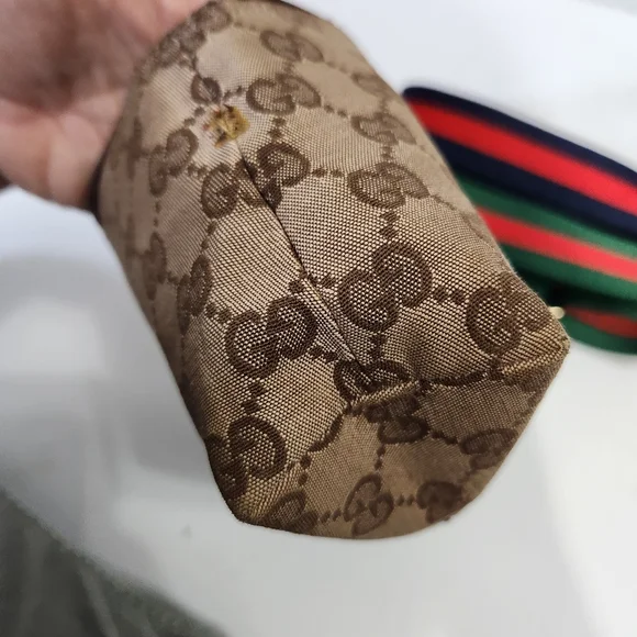 Gucci Authentic  pochette GG canvas bag pouch #103399 - Picture 13 of 16
